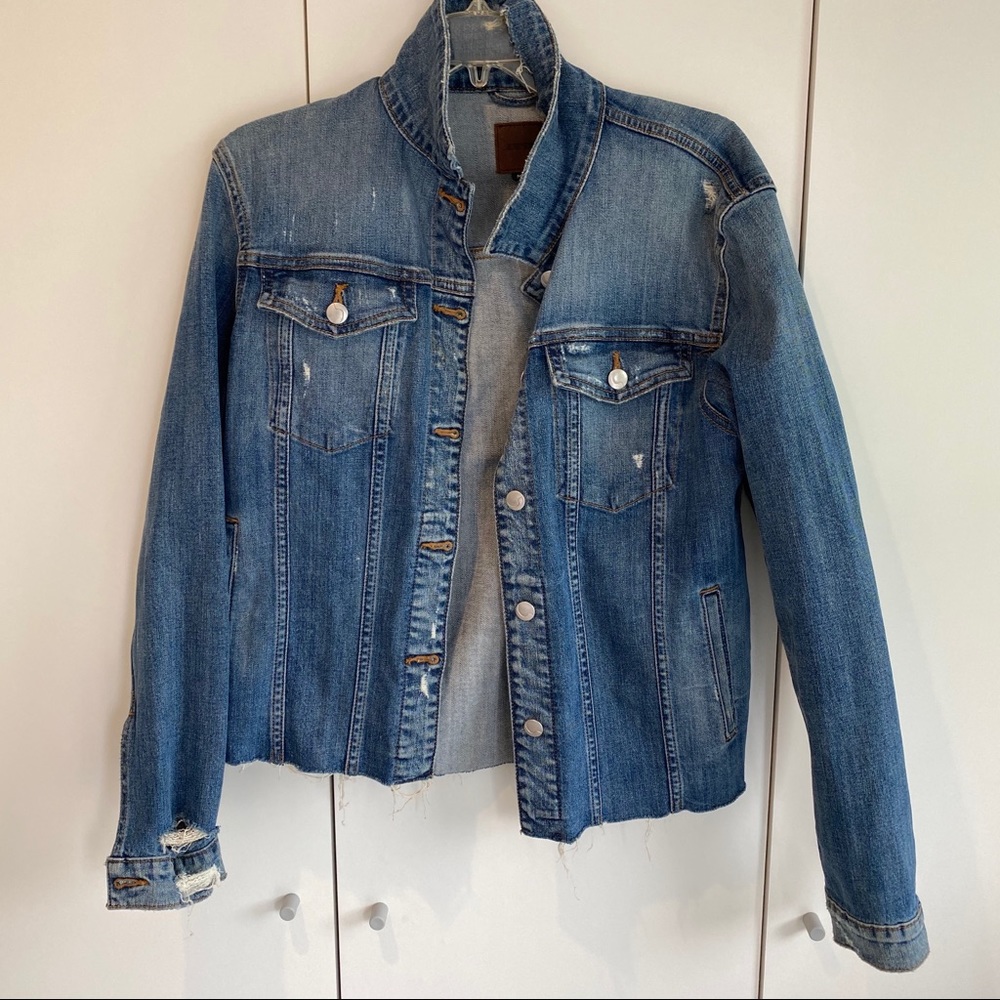 Distressed denim Jacket low crop
